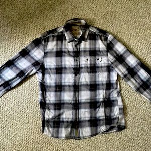 Guess leisure mens shirt.